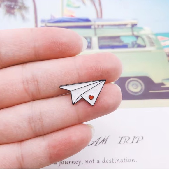 Paper Airplane Heart | Enamel Pin | Fanny Pack Pin | Backpack/Purse/Hat Pin - Picture 1 of 6